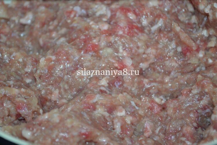 f187c55bcd7c9e7a9d9d1842261b168e Фарш з яловичини для пельменів: соковитий і смачний рецепт