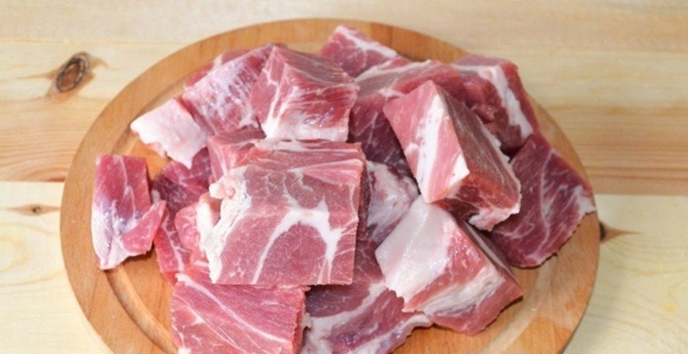 1a5e4016f343a63d6c0b1607dc10d784 Шашлик зі свинини з найсмачнішим маринадом, щоб мясо було мяким