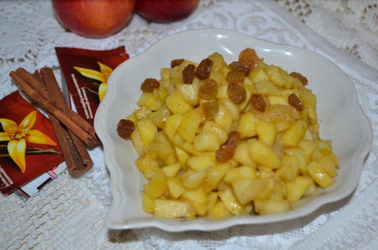 8b446396c55a114b5b5a9d6cf1c953a0 Начинка для пиріжків з свіжих яблук — найкращі рецепти
