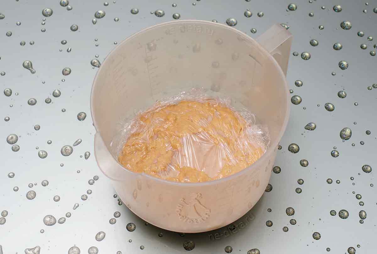 d6f2c77363eb4b2e95995608e97114bb Як приготувати тістечка кошичок з полуницею та карамельним кремом