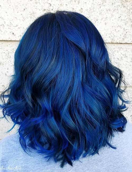32fc72629c96bfb48ae94368e72e63e6 Сині волосся у дівчат. Фото каре, коротка стрижка, середньої довжини на темні, русяве, світле волосся