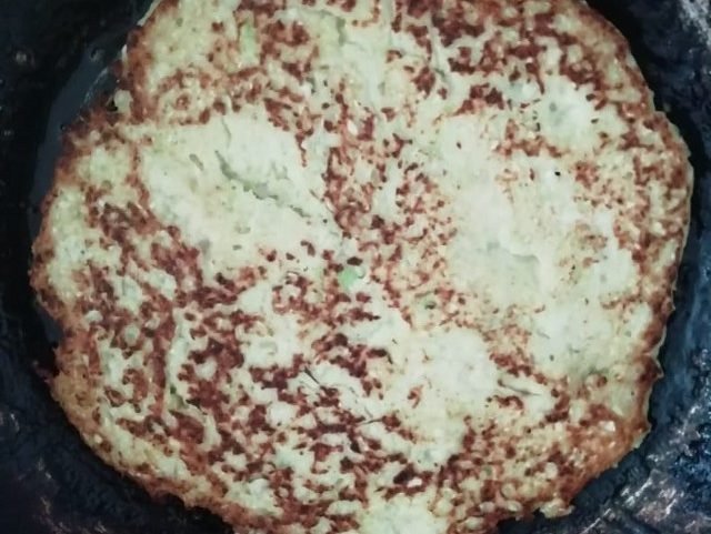 4e6a0b4e588edcd13c8767af3f74a777 Рецепт пирога з капустяних млинців з фаршем в духовці