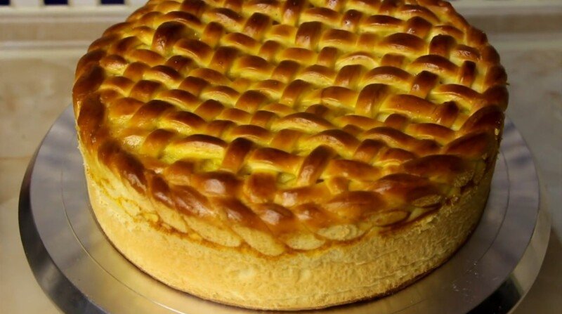 87de156af92f4a38c4f73b0100cdb79f Яблучний пиріг в духовці — 14 самих смачних і простих рецептів пирога з яблуками