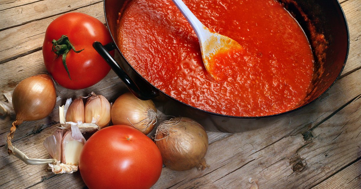 tomatnaja podliva recepty iz tomatnoj pasty i iz pomidor 5cc068f Томатна підлива: рецепти з томатної пасти і з помідор